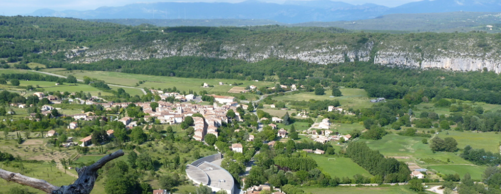 Vieux Quinson par les Lierres
