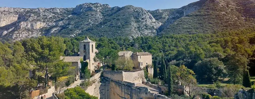 LES TAILLADES-VVC/EV8 - PM CAVAILLON