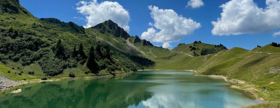 Lac et refuge de Lessy