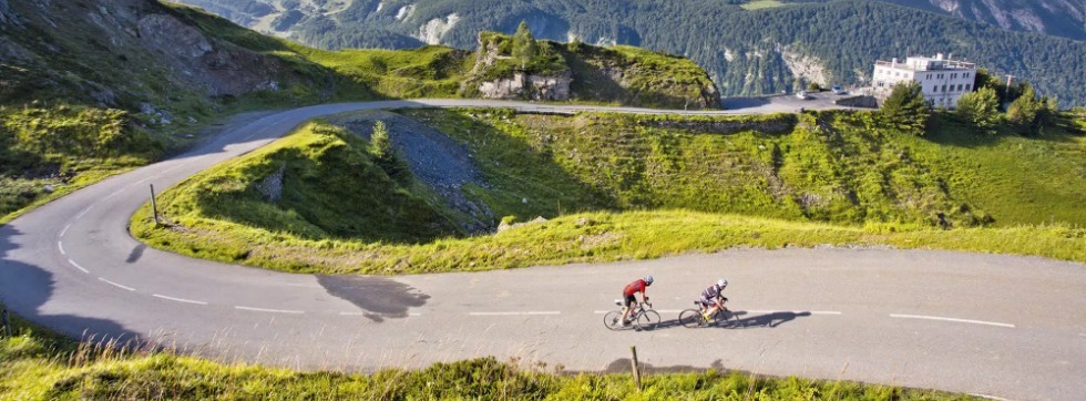 L' Aubisque la Route du Tour